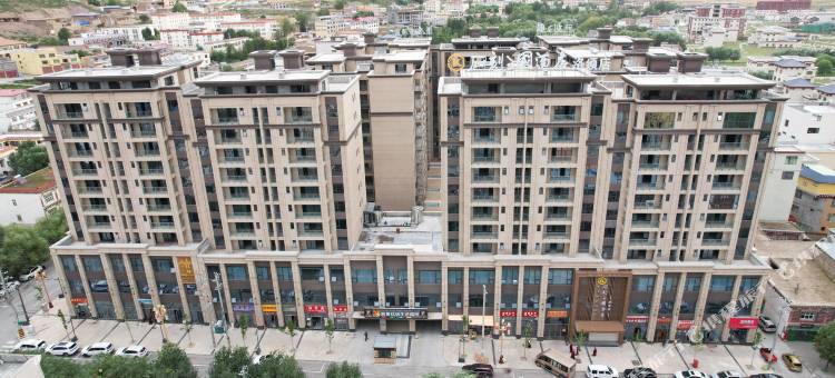 石渠石刻王国酒店(洛须店)图片