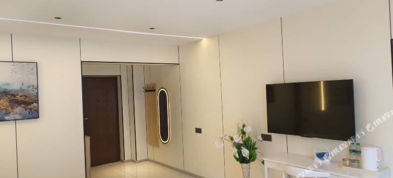 鞍山艾菲尔精品公寓图片