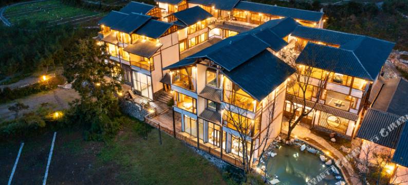 岱越·山隐美宿图片