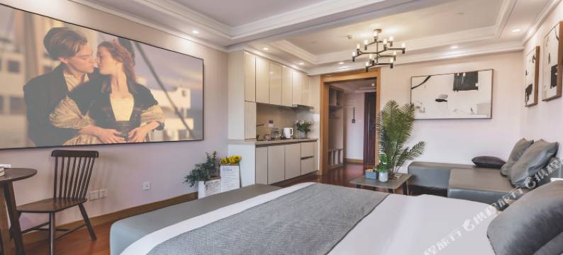 DATE19 潮宿酒店(武汉泛海CBD汉口火车站店)图片