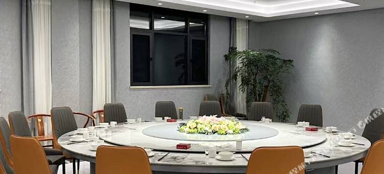 十八连山天都花园酒店图片