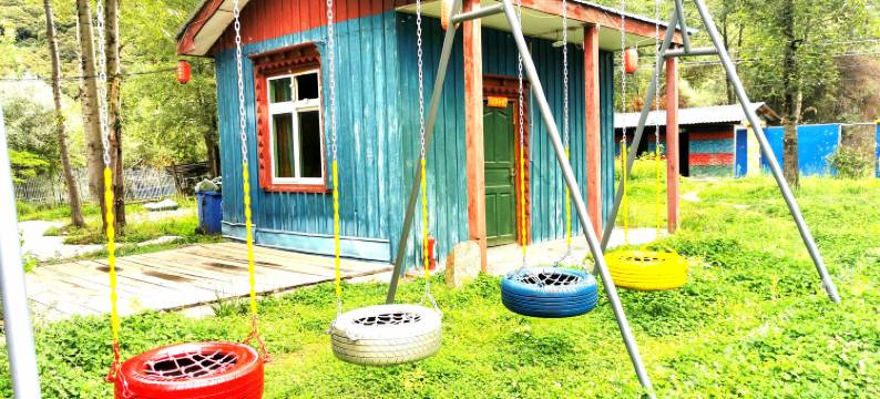 波密咔达桥兄弟农庄(波密桃花沟店)图片