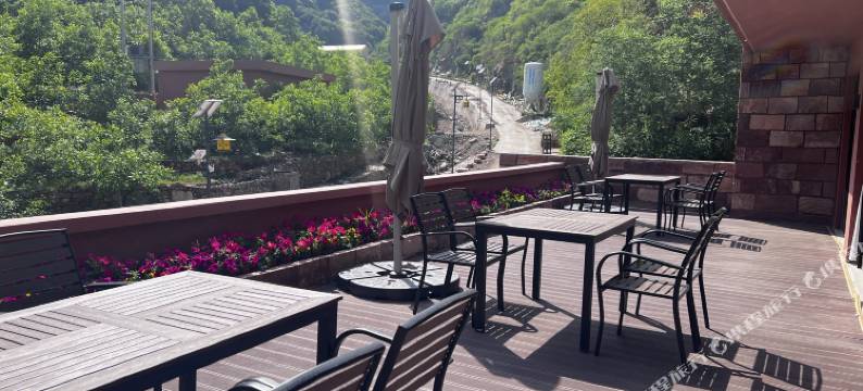 内丘涧石居宿集图片