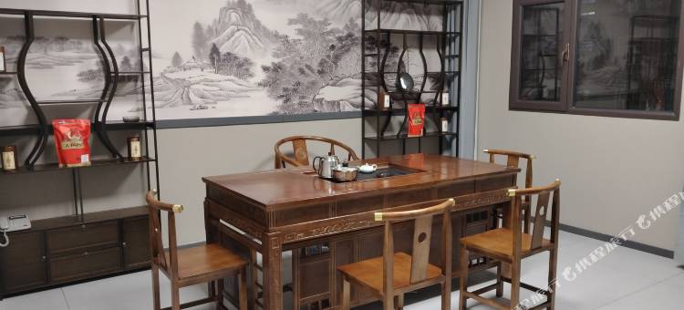 太原憨休酒店(中医药大学附属医院省高院店)图片