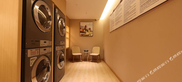 维也纳国际酒店(哈密火车站店)图片