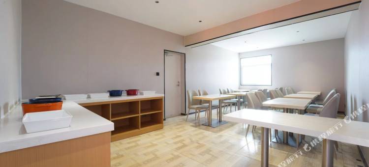 艺龙瑞云酒店(济南山东省肿瘤医院店)图片