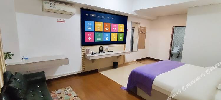 云浮新育华宾馆(邓发纪念中学店)图片