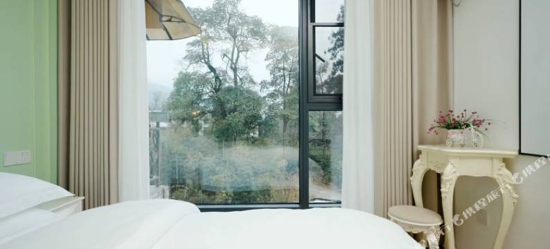 峨眉山沃客民宿(峨眉山景区零公里店)图片