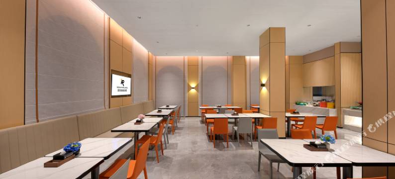 丽呈铂锐酒店(广州市桥地铁站钻汇广场店)图片