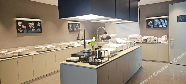 西安曲江万象城轻居酒店图片