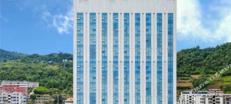 维也纳国际酒店(十堰竹山店)图片