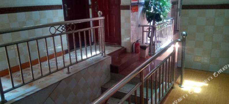 遂宁群英旅馆图片