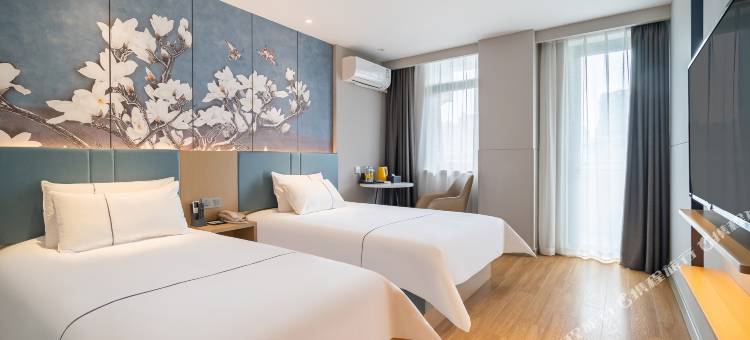 白玉兰酒店(徐州金鹰苏堤路地铁站店)图片