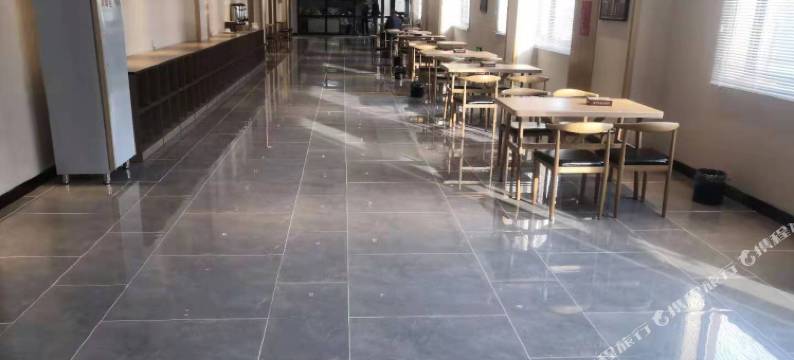 兰欧酒店(精河生态园店)图片