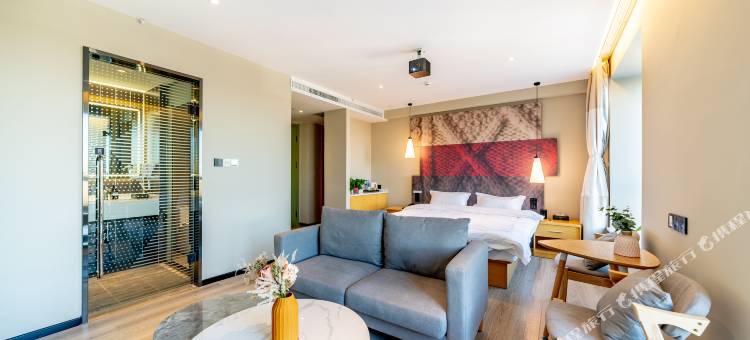 睿柏·云酒店(晋中万达广场店)图片