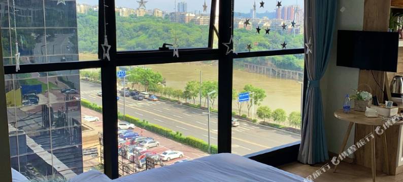 旅行者小王公寓(春景上路1号分店)图片