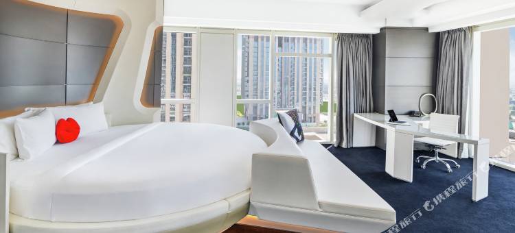 迪拜V希尔顿格芮精选酒店(V Hotel Dubai, Curio Collection by Hilton)图片