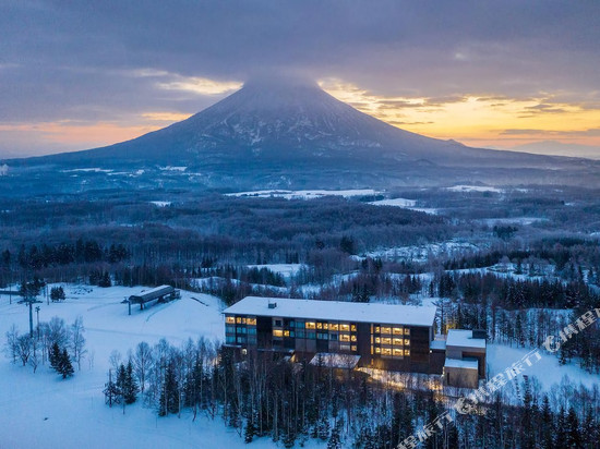 新雪谷丽思卡尔顿隐世酒店