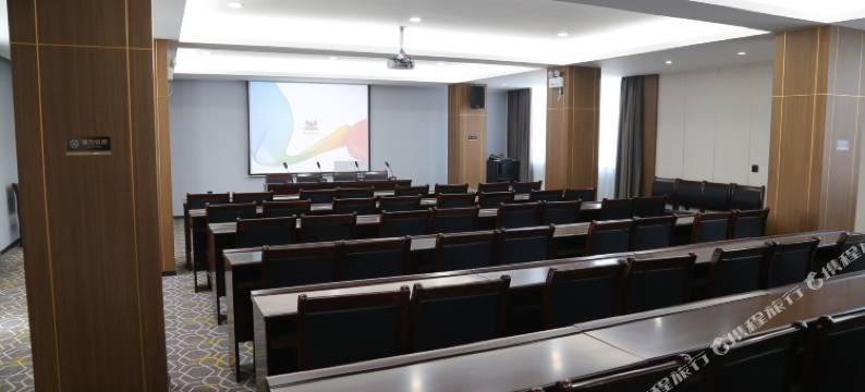 光和大酒店(盈江国际翡翠城店)图片