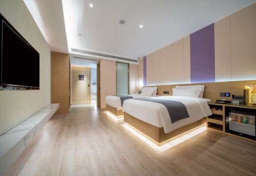 Nanguo Hotel (Shenzhen Convention and Exhibition Center Huanggang Branch) Hotel Overview