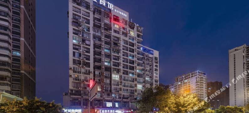 德鸿汇金酒店(龙岩动车站店)图片