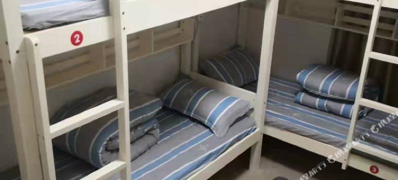 深圳69号青年旅舍龙华地铁站店图片