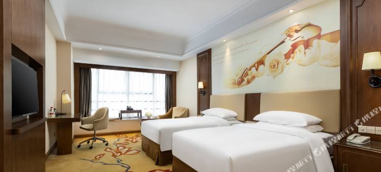 维也纳国际酒店(广州宝能演艺中心金峰地铁站店)图片