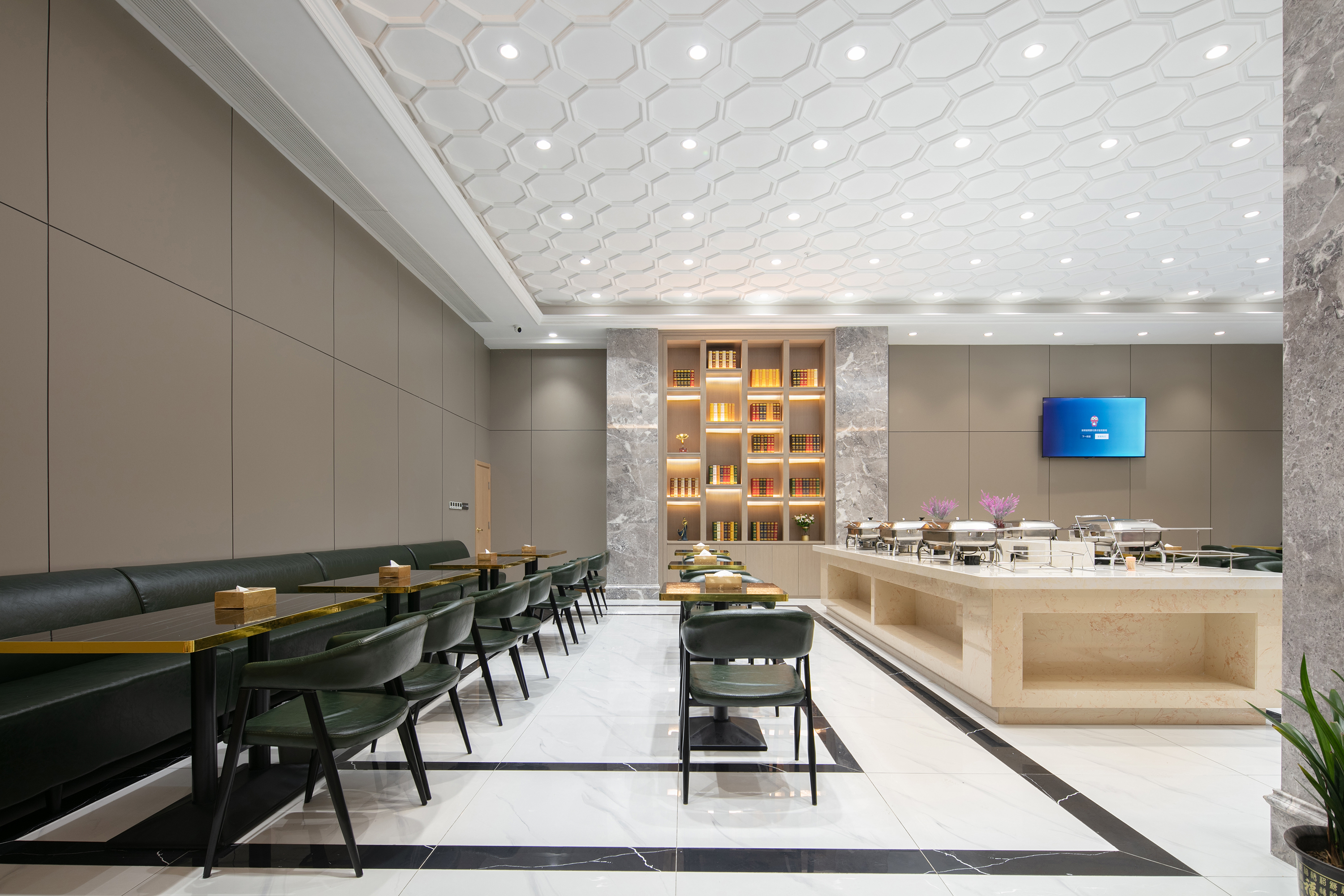 Venus International Hotel (Shunjing Avenue, Suizhou) Over view