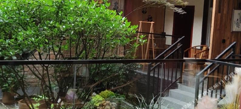 青城后山沐柒客栈图片