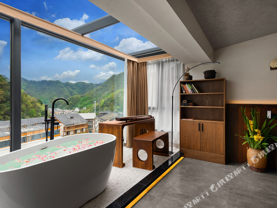 神农架隐阅民宿(大九湖坪阡古镇店)