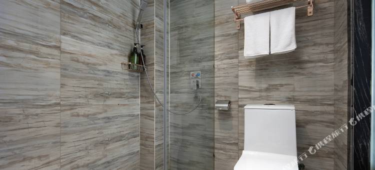 柏曼酒店(长沙万家丽北路水渡河地铁站店)图片