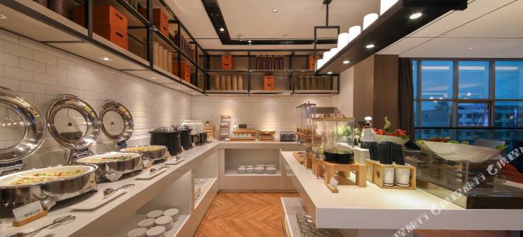 宜尚酒店(长沙世界之窗广电会展中心店)图片