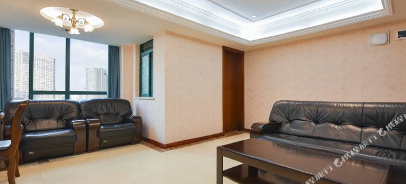 君晖酒店(重庆观音桥步行街中心店)图片