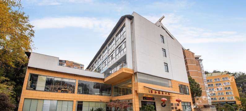 黄山壹号花园养生酒店(省二医云岩区政府店)图片