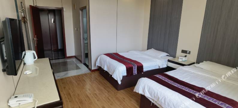 庄浪佰隆酒店图片