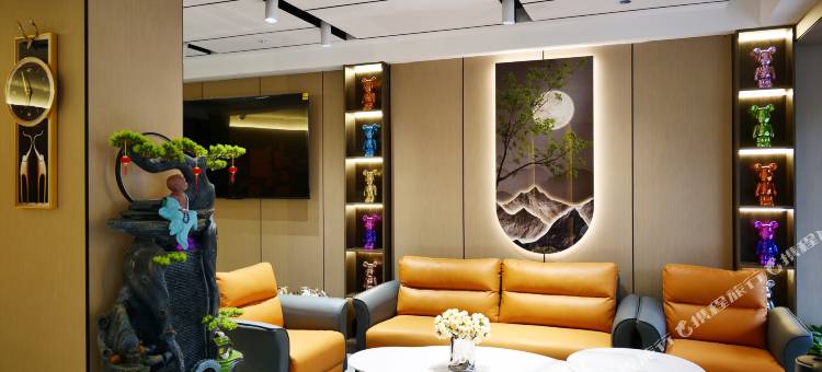 IU酒店(张掖西站钟鼓楼店)图片