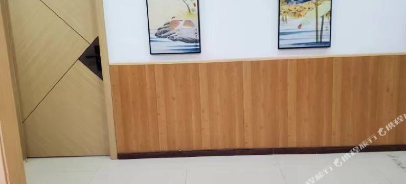 夜泊青年旅社(合肥火车站店)图片