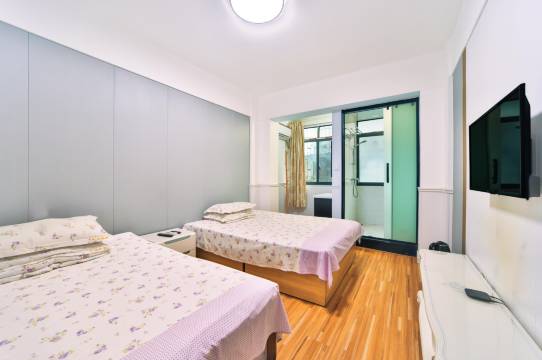 武汉花都酒店(协和医院中山公园地铁站店)