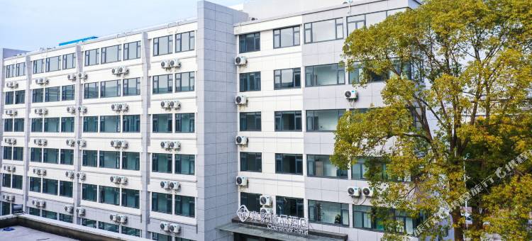 非繁城品酒店(靖江泰和吾悦广场店)图片