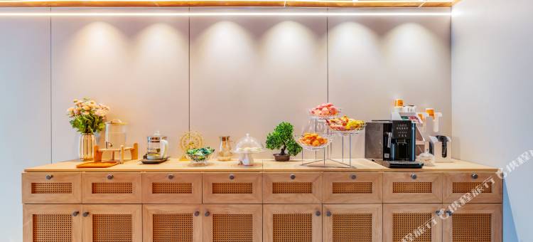 德全山水酒店(朝阳高铁站石佛营地铁站店)图片