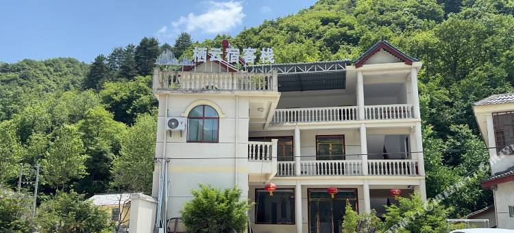 栖云宿客栈图片