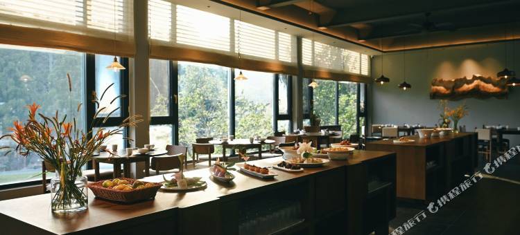 ANAPANA安纳班纳·泰宁图片