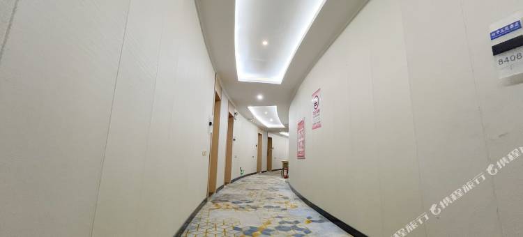 桔子主题酒店(南城客运中心火车站店)图片