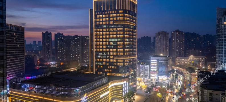 重庆石桥铺龙湖星汇天街亚朵酒店图片