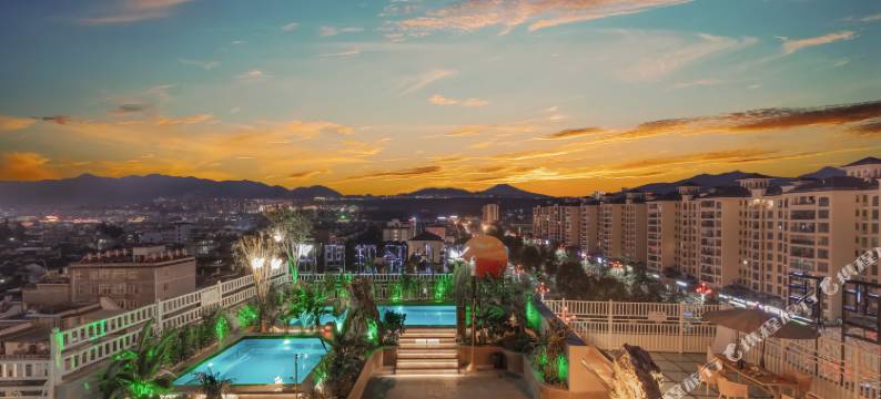 陌上轻雅温泉酒店(腾冲主城区文星楼店)图片