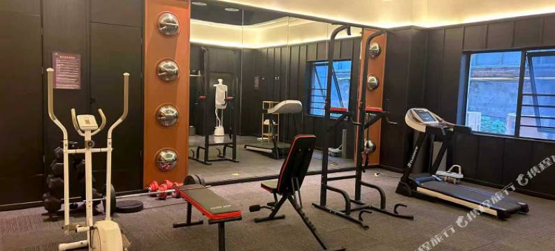 朵兰达V酒店(重庆解放碑洪崖洞店)图片