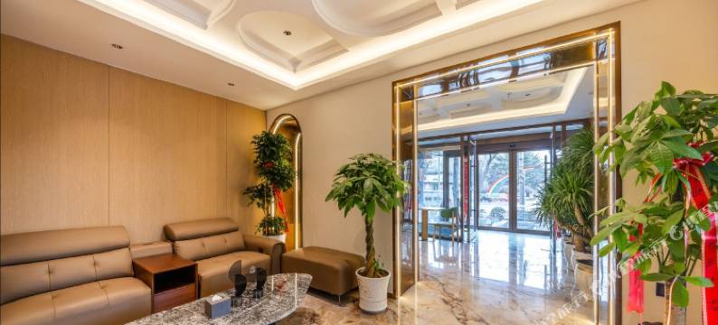 艺龙瑞云酒店(兰州西站省博物馆店)图片