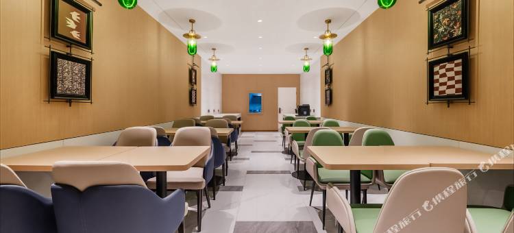 白玉兰酒店(唐山曹妃甸南堡开发区店)图片