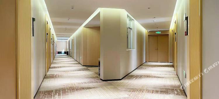 宕昌华辰酒店(民生广场店)图片