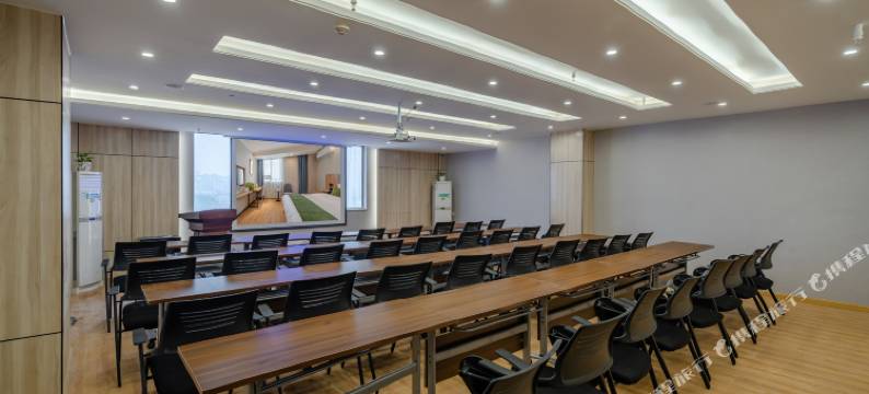 格林豪泰酒店(合肥三联学院安大磬苑校区地铁站店)图片